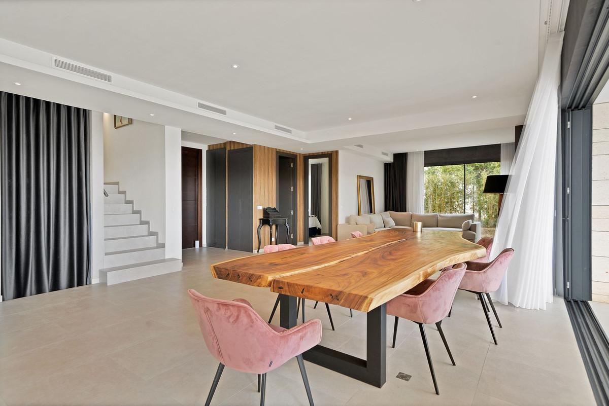 4 Bed Townhouse for sale in La Cala Golf Costa Del Sol, Málaga, Spain