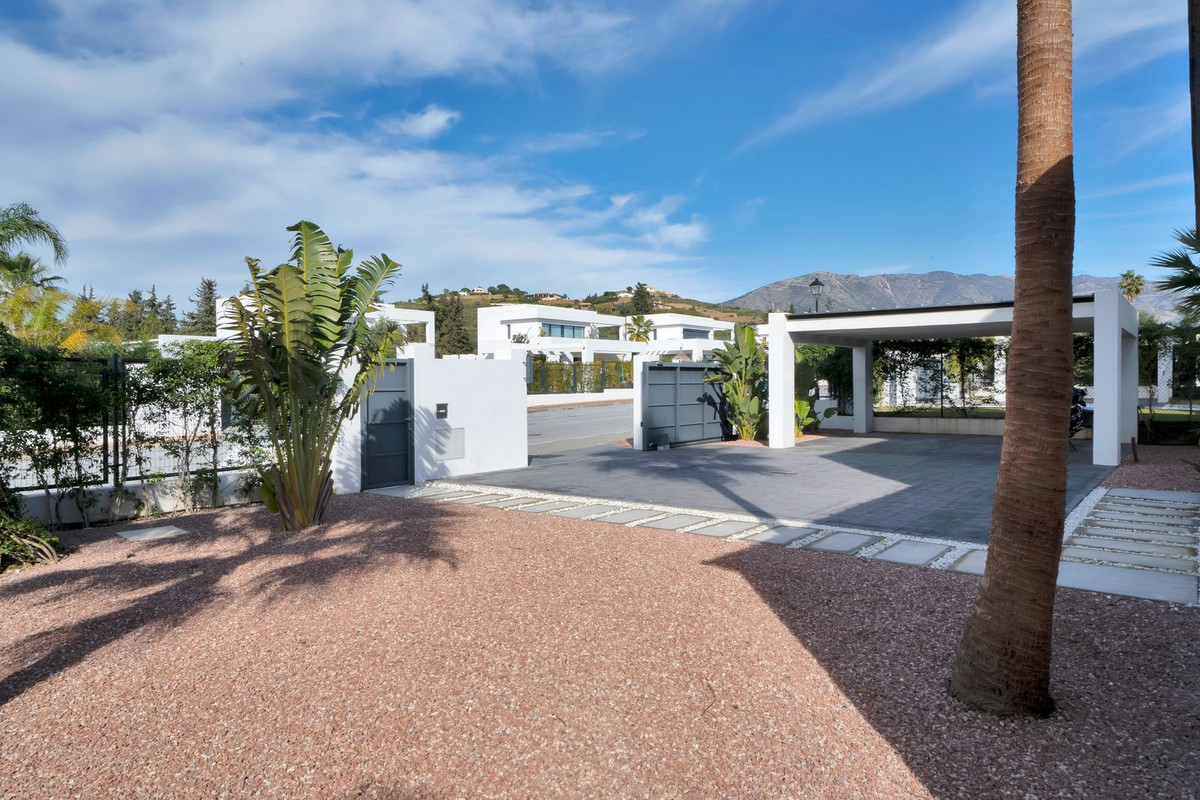 4 Bed Townhouse for sale in La Cala Golf Costa Del Sol, Málaga, Spain