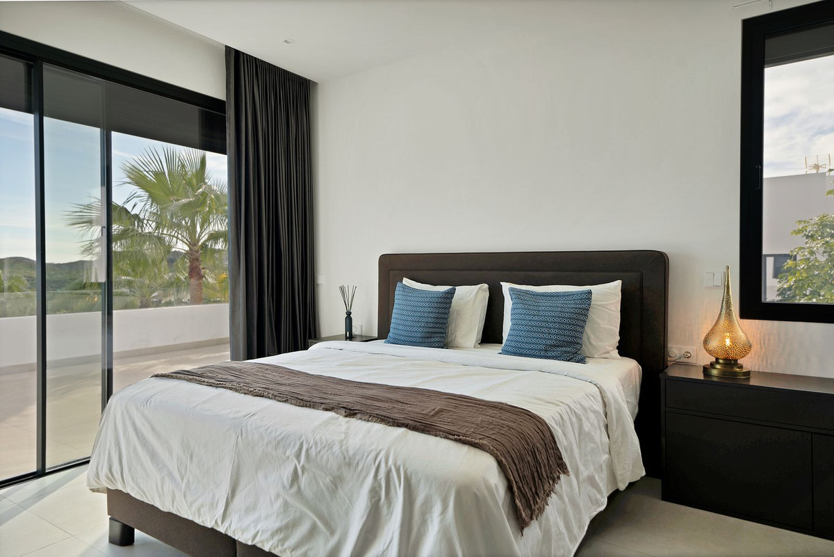 4 Bed Townhouse for sale in La Cala Golf Costa Del Sol, Málaga, Spain