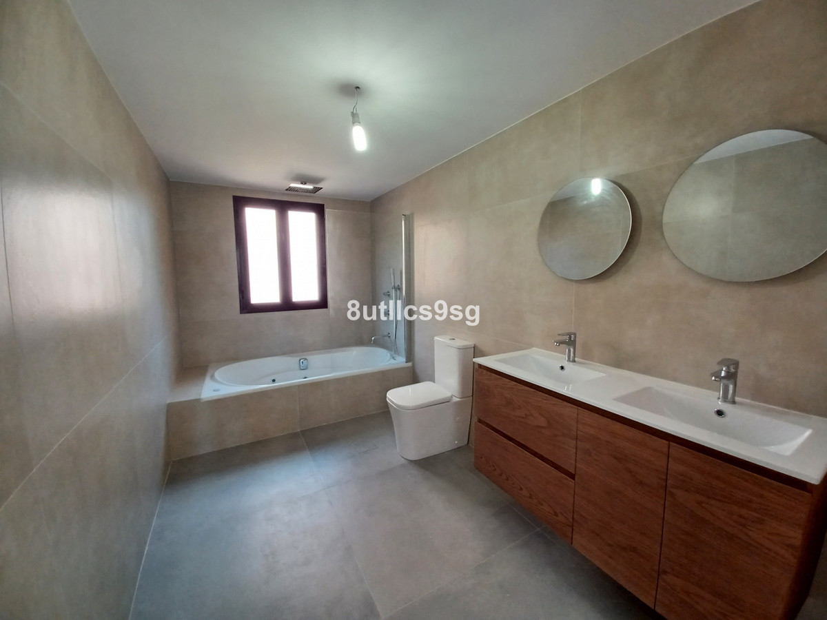Se vende Ático Dúplex de 3 dormitorios en Costa Del Sol, Málaga, España