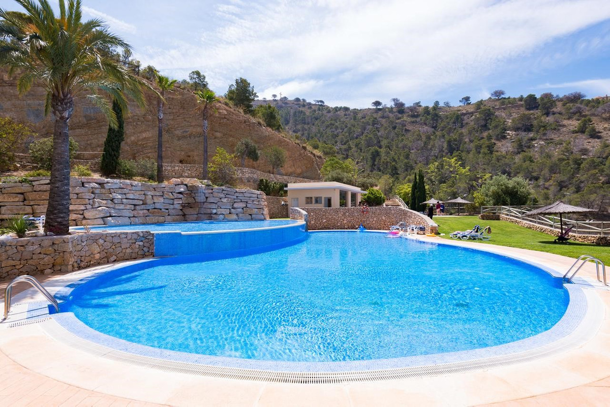 Se vende Apartamento Planta Baja de 2 dormitorios en Costa Blanca, Alicante, España
