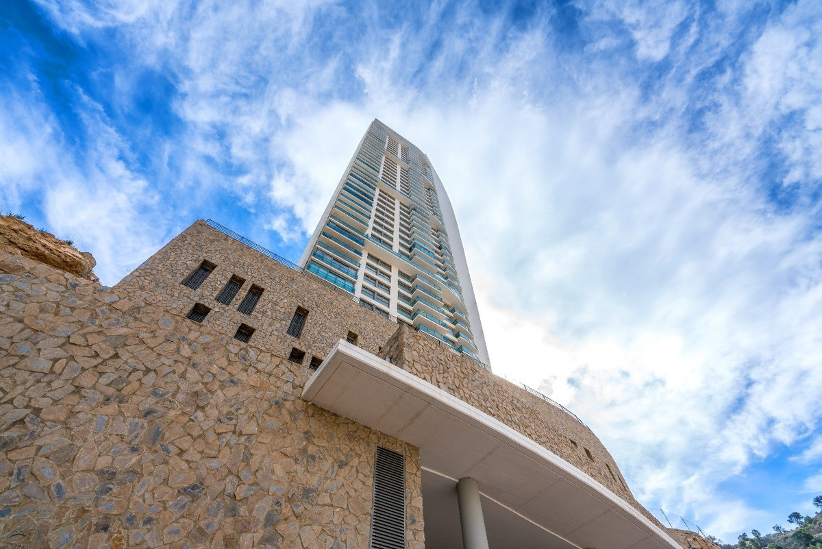 Se vende Apartamento Planta Baja de 2 dormitorios en Costa Blanca, Alicante, España
