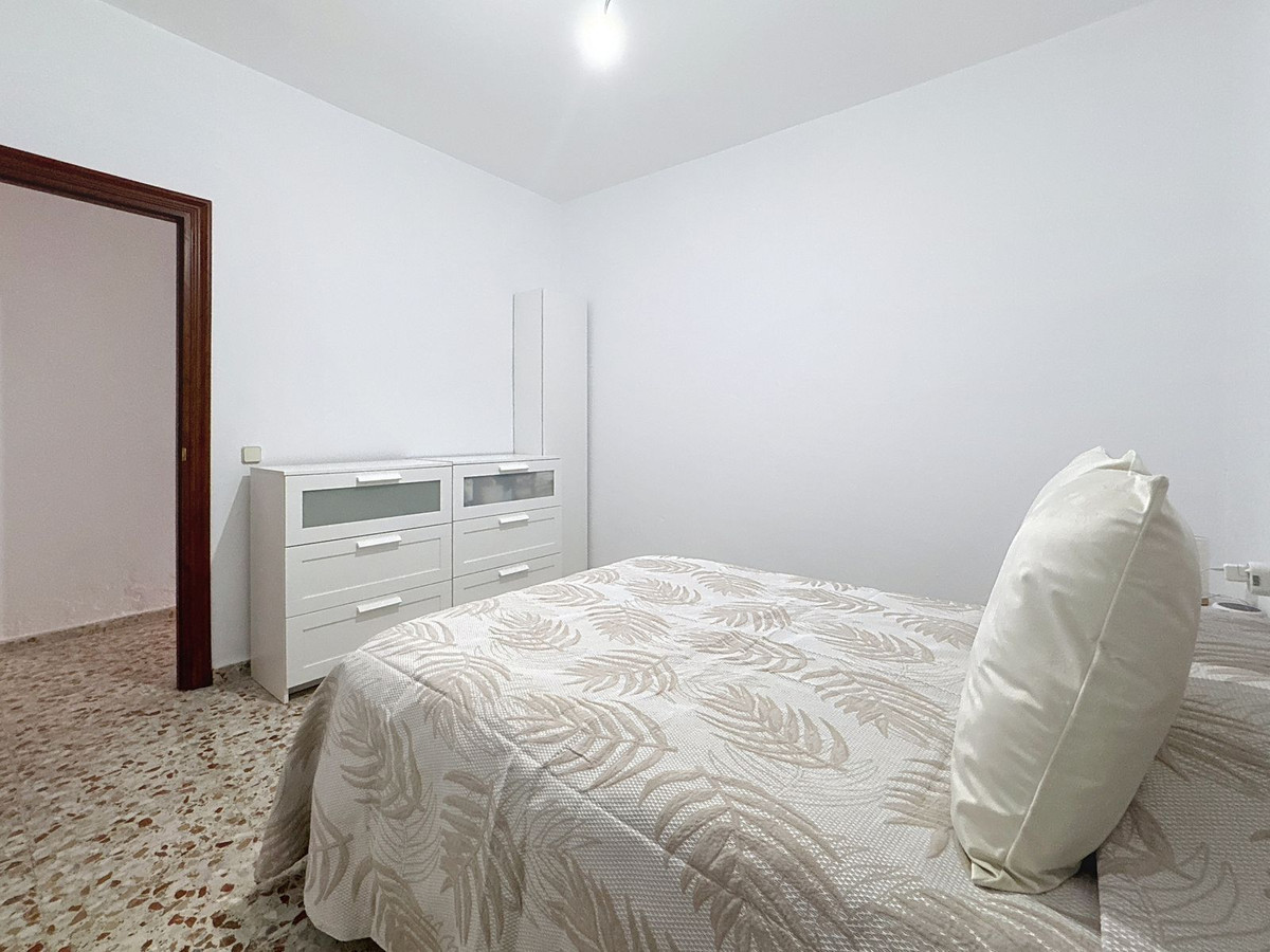 Se vende Pareada de 5 dormitorios en Costa Del Sol, Málaga, España