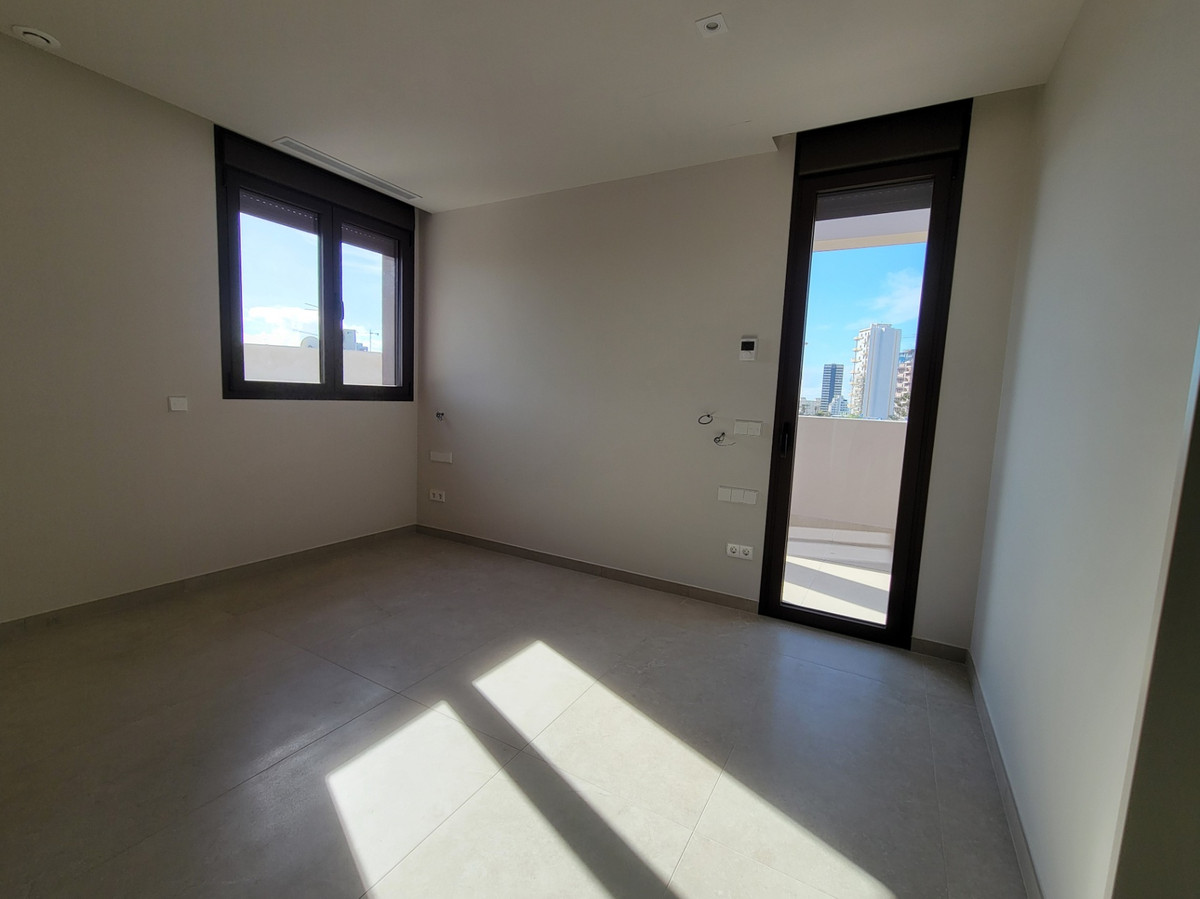 5 Bed Townhouse for sale in Calpe Costa Blanca, Alicante, Spain