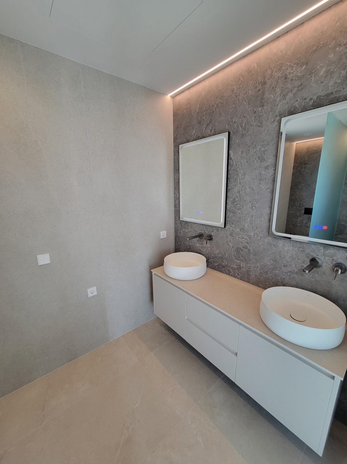 5 Bed Townhouse for sale in Calpe Costa Blanca, Alicante, Spain