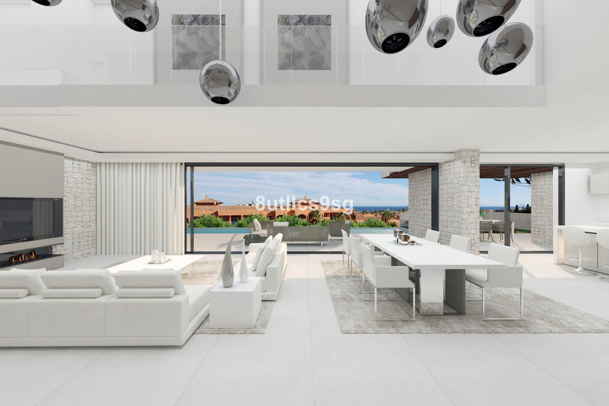 4 Bed Townhouse for sale in Los Flamingos Costa Del Sol, Málaga, Spain
