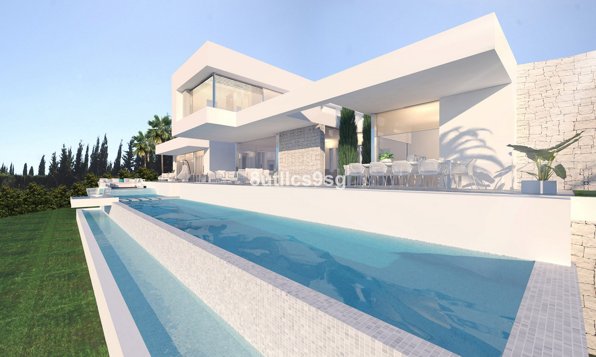 4 Bed Townhouse for sale in Los Flamingos Costa Del Sol, Málaga, Spain