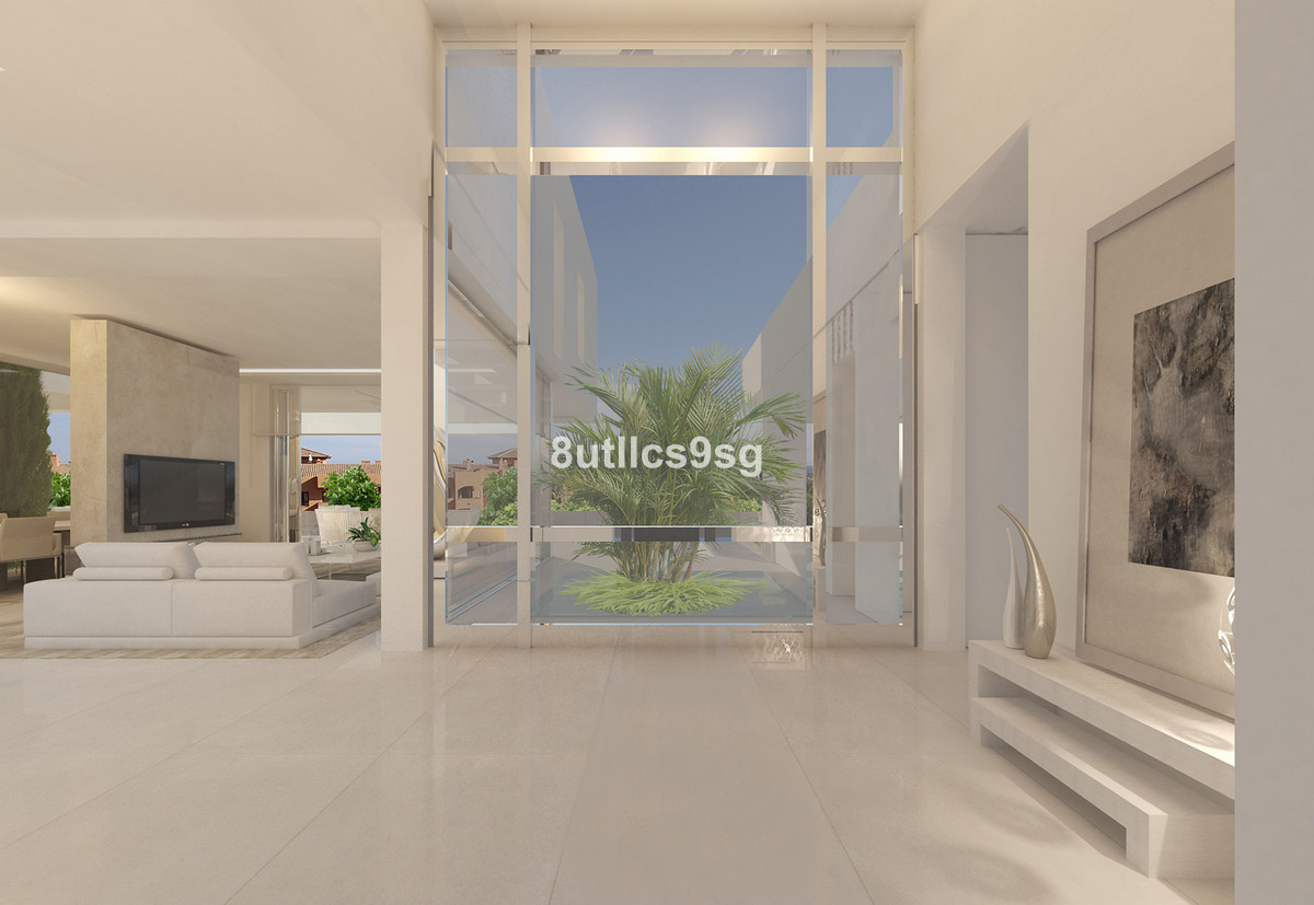 4 Bed Townhouse for sale in Los Flamingos Costa Del Sol, Málaga, Spain