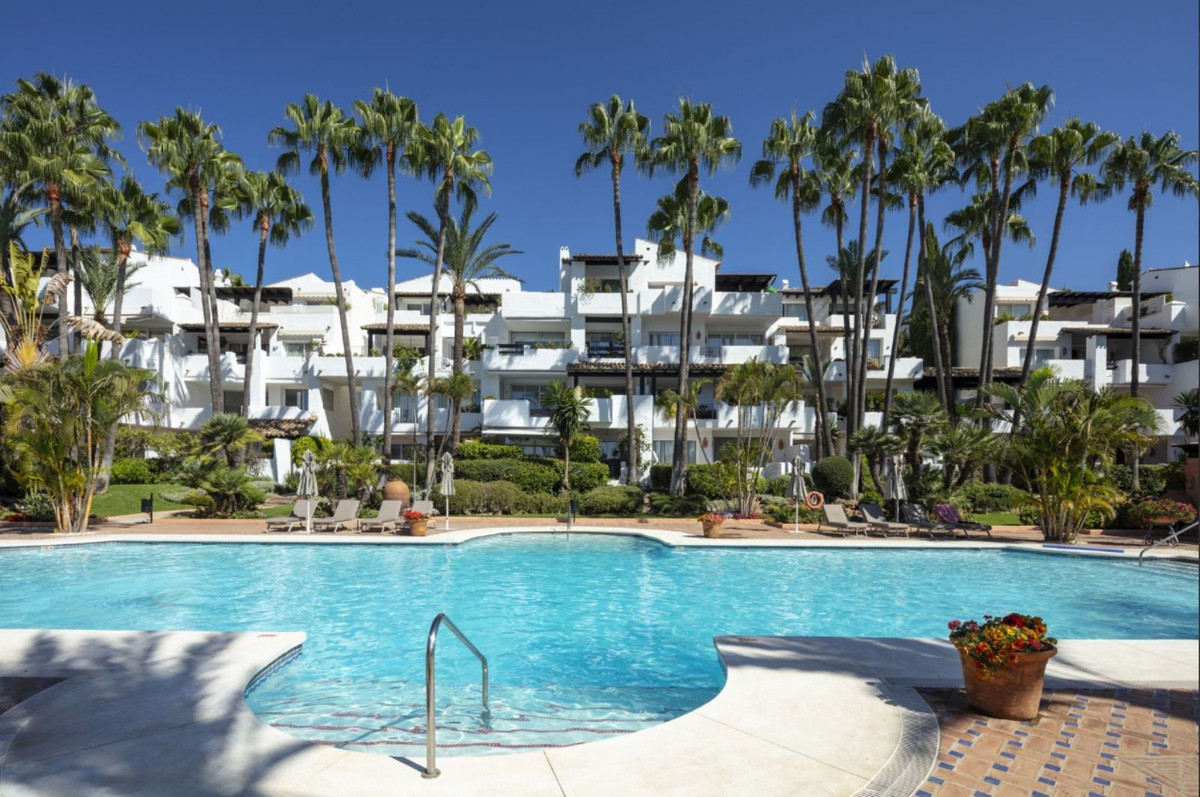 Se vende Apartamento Planta Baja de 3 dormitorios en Costa Del Sol, Málaga, España