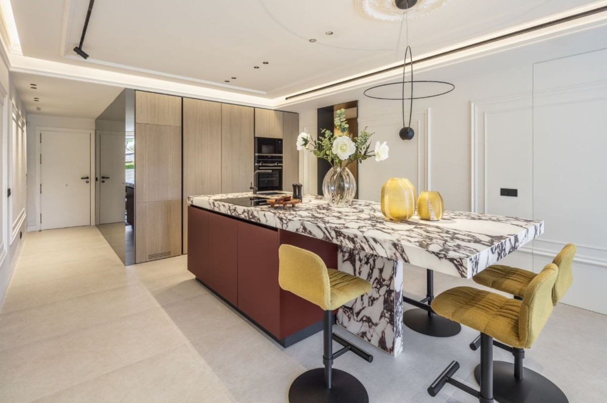 Se vende Apartamento Planta Baja de 3 dormitorios en Costa Del Sol, Málaga, España