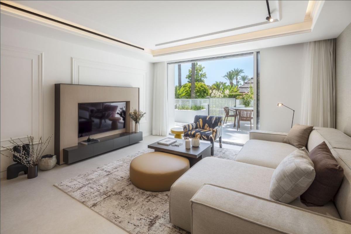 Se vende Apartamento Planta Baja de 3 dormitorios en Costa Del Sol, Málaga, España
