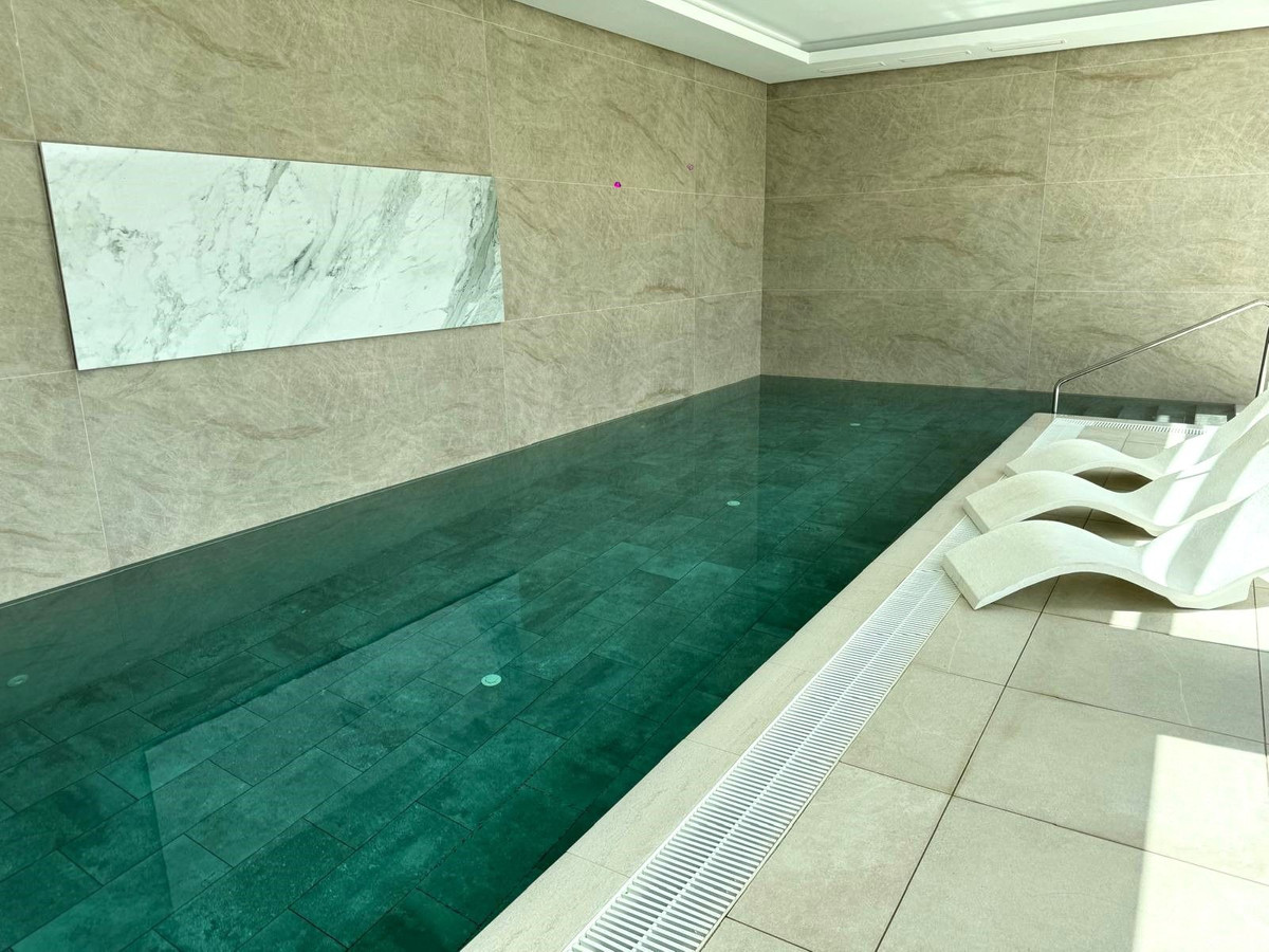 3 Bed Apartment for sale in Cabopino Costa Del Sol, Málaga, Spain