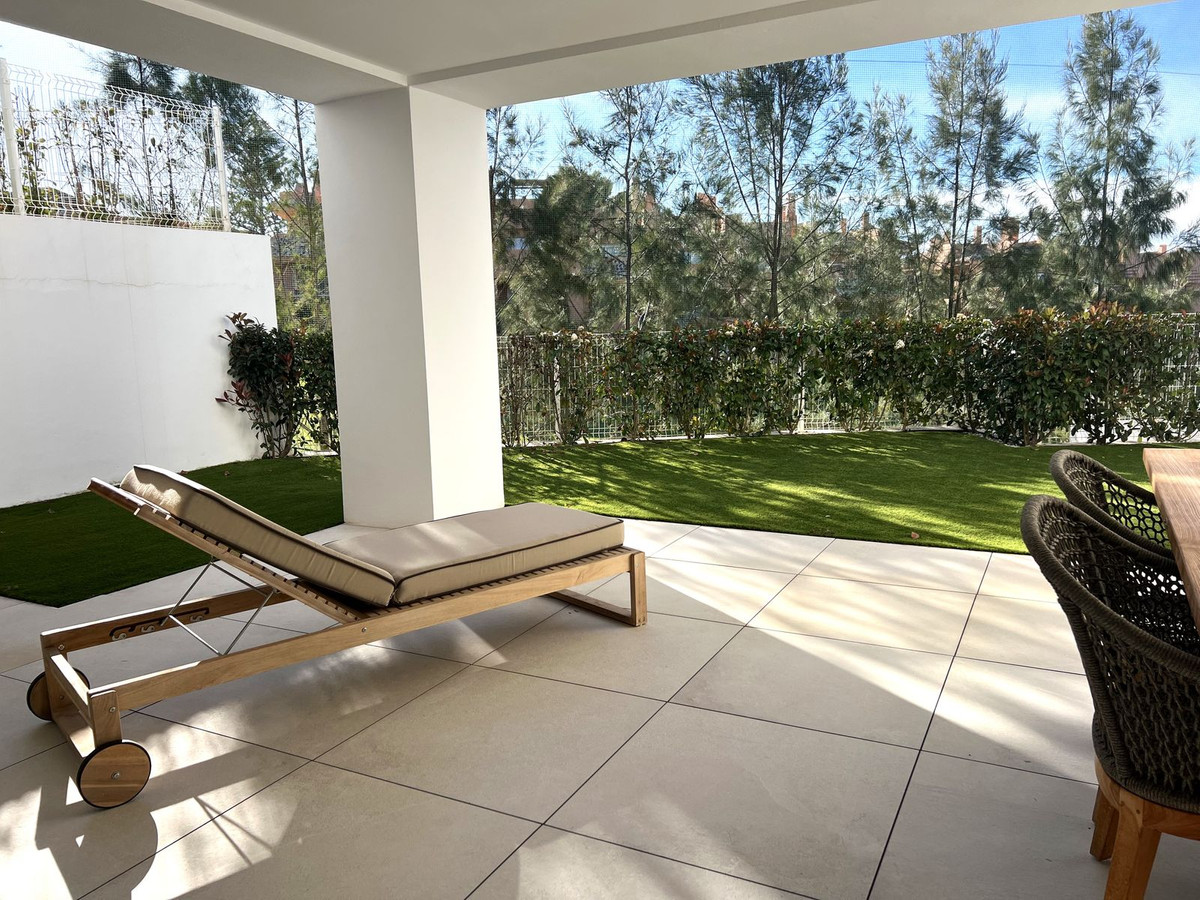 3 Bed Apartment for sale in Cabopino Costa Del Sol, Málaga, Spain