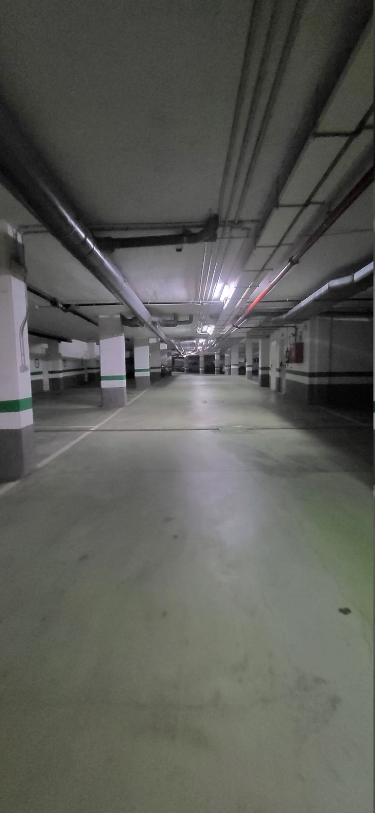 Se vende Aparcamiento  en Costa Del Sol, Málaga, España