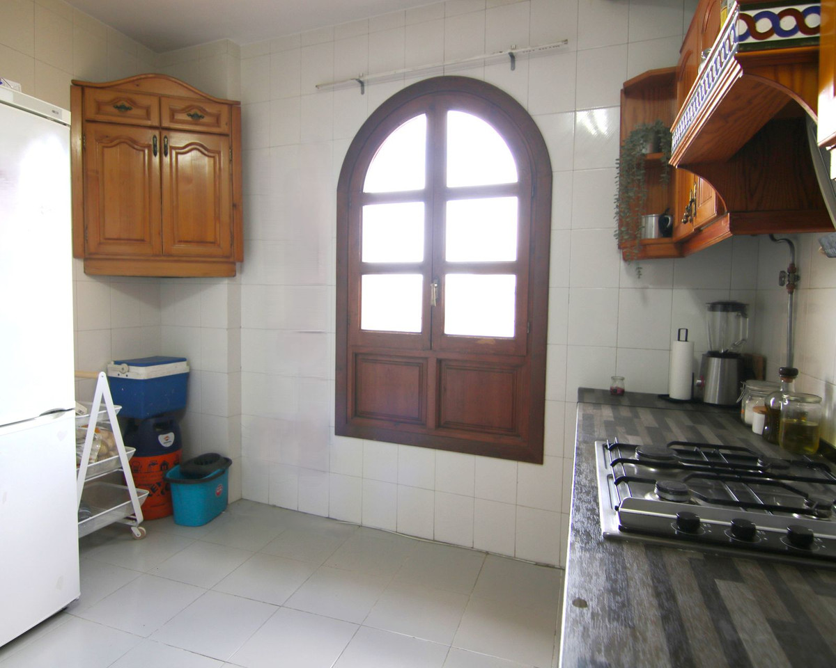 Se vende Apartamento Planta Media de 2 dormitorios en Costa Del Sol, Málaga, España