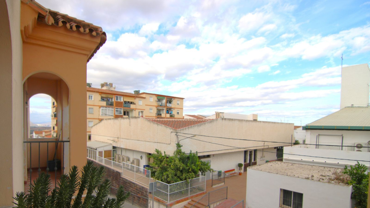 Se vende Apartamento Planta Media de 2 dormitorios en Costa Del Sol, Málaga, España