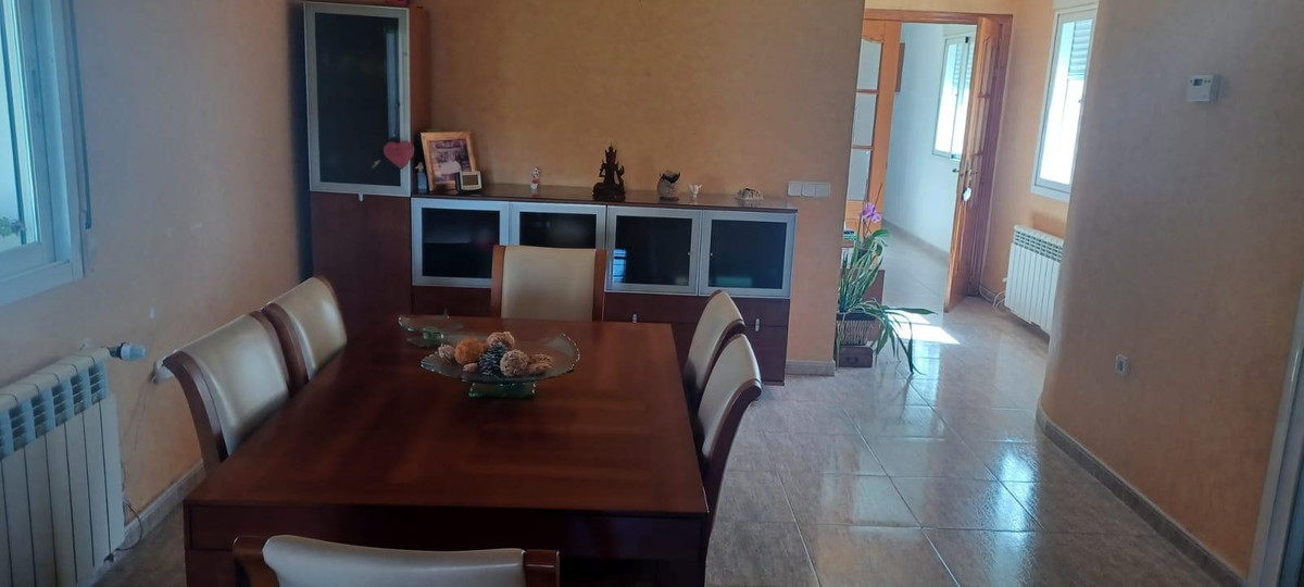 4 Bed Townhouse for sale in La Nucia Costa Blanca, Alicante, Spain