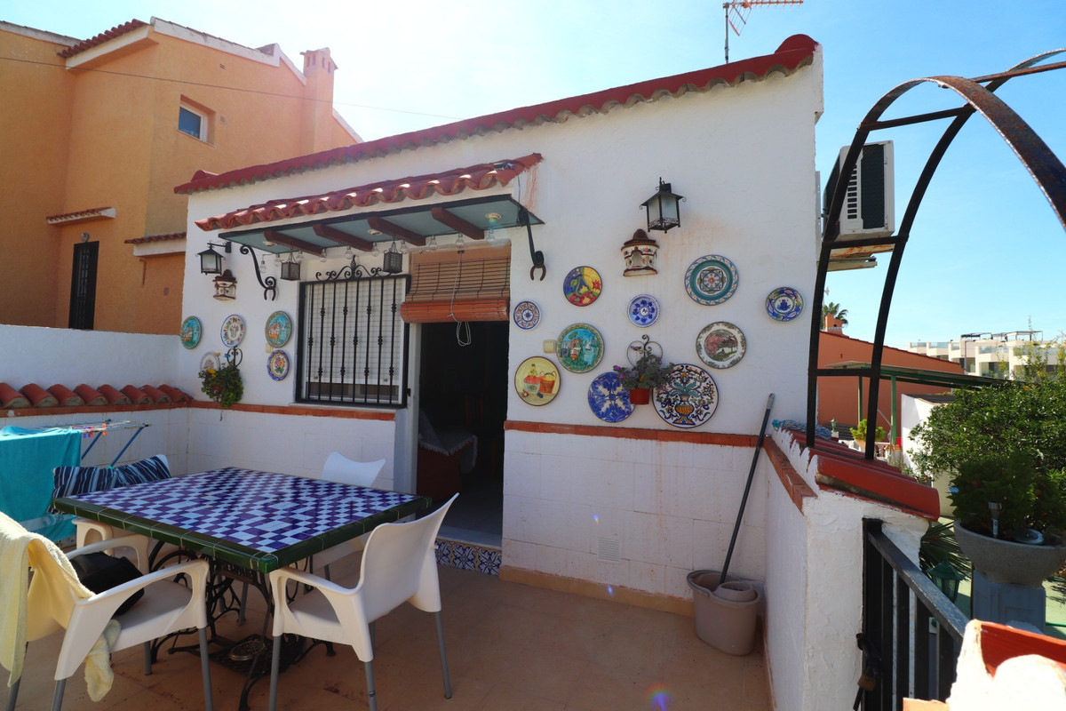 Se vende Adosada de 3 dormitorios en Costa Blanca, Alicante, España