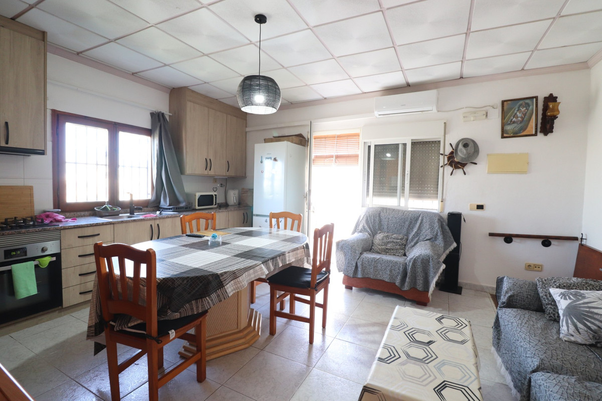 Se vende Adosada de 3 dormitorios en Costa Blanca, Alicante, España