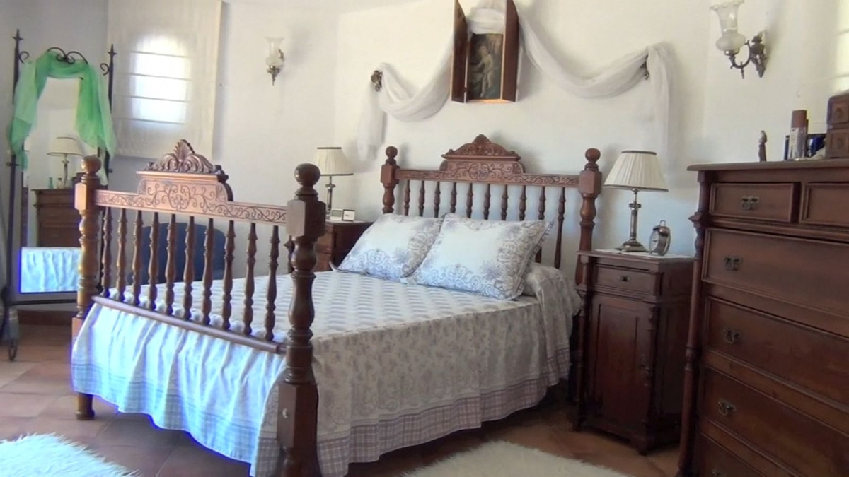 Se vende Finca - Cortijo de 4 dormitorios en Málaga, Málaga, España