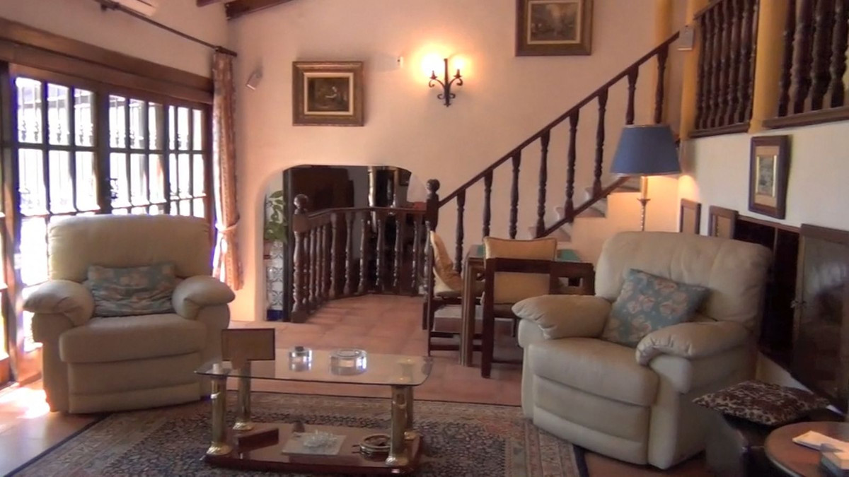 Se vende Finca - Cortijo de 4 dormitorios en Málaga, Málaga, España