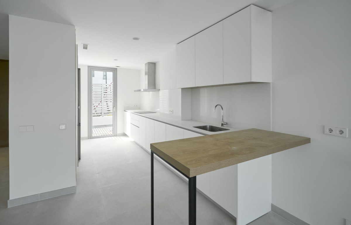 4 Bed Townhouse for sale in San Pedro De Alcántara Costa Del Sol, Málaga, Spain