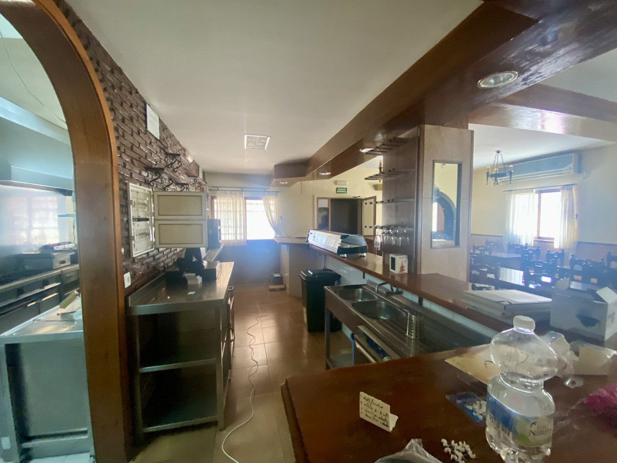 6 Bed Townhouse for sale in Málaga Costa Del Sol, Málaga, Spain