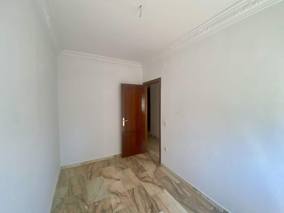 6 Bed Townhouse for sale in Málaga Costa Del Sol, Málaga, Spain