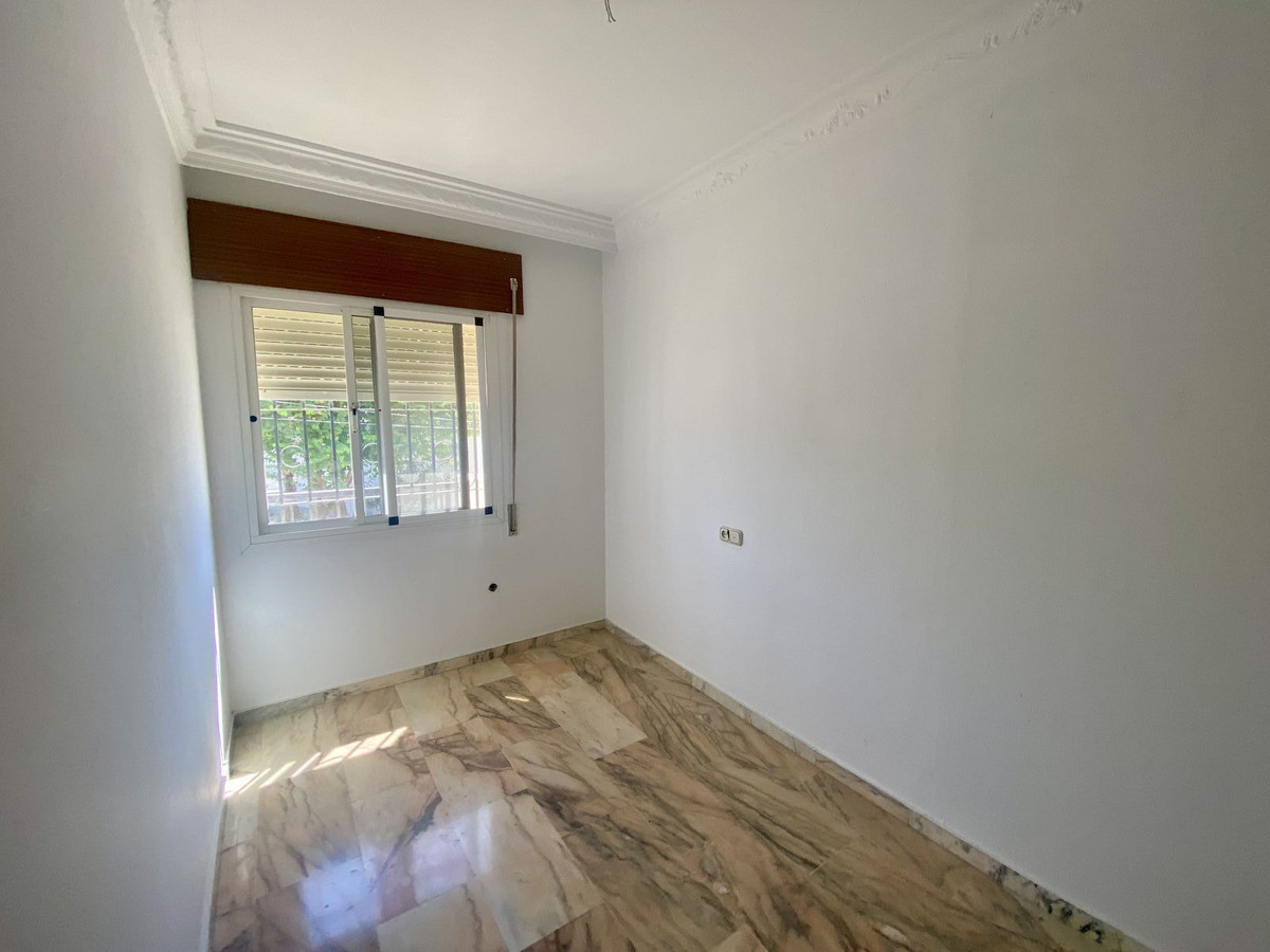 6 Bed Townhouse for sale in Málaga Costa Del Sol, Málaga, Spain