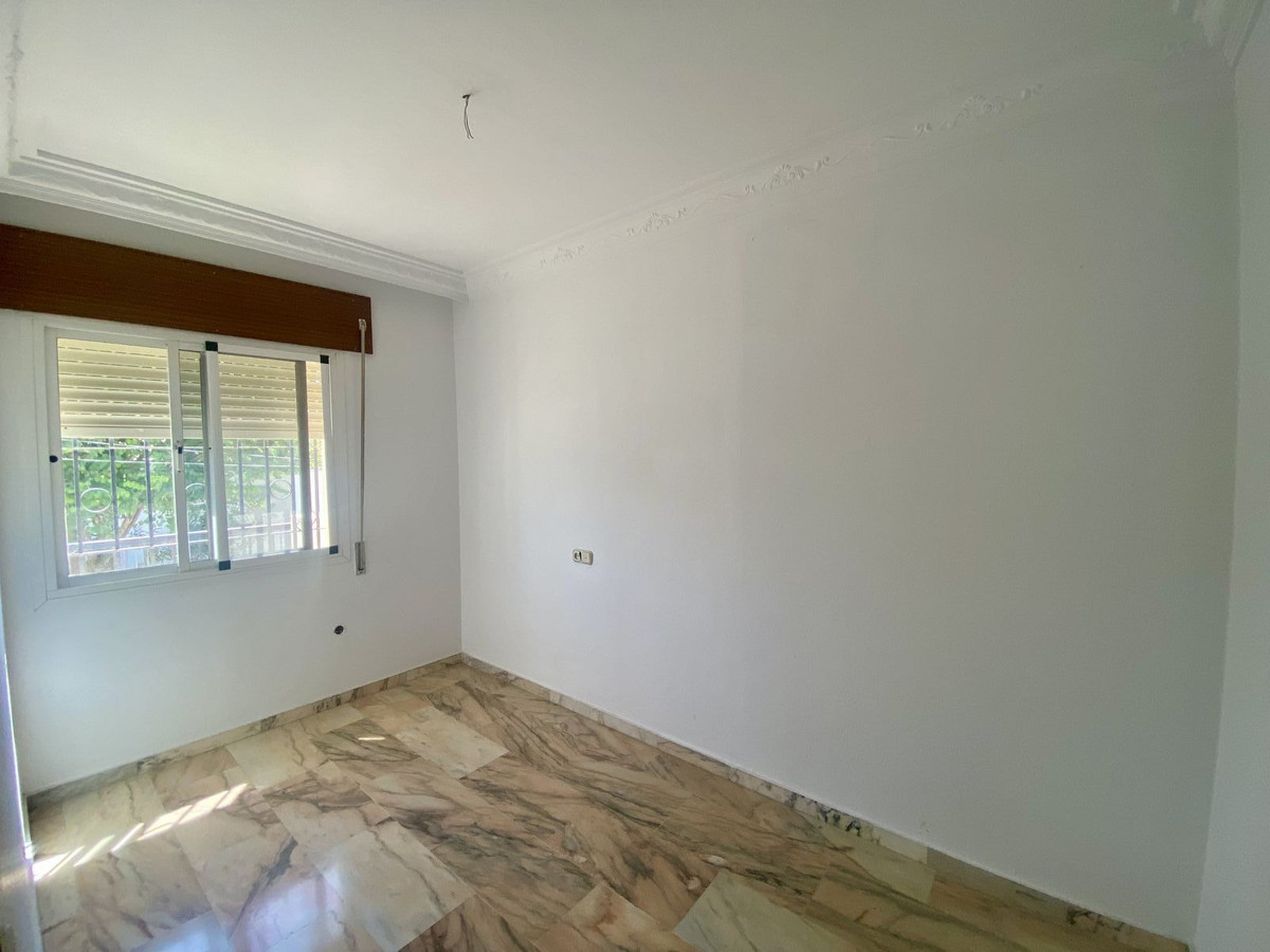 6 Bed Townhouse for sale in Málaga Costa Del Sol, Málaga, Spain