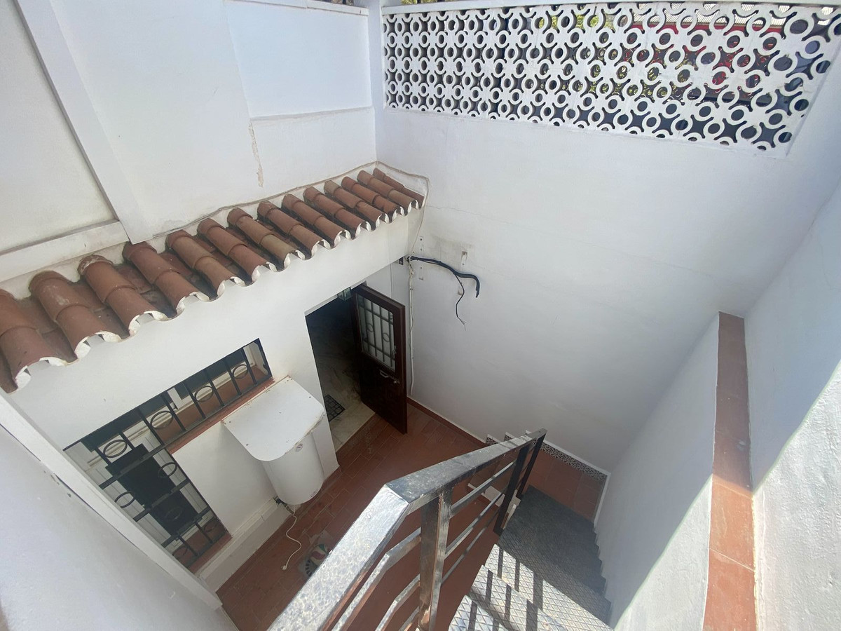 6 Bed Townhouse for sale in Málaga Costa Del Sol, Málaga, Spain