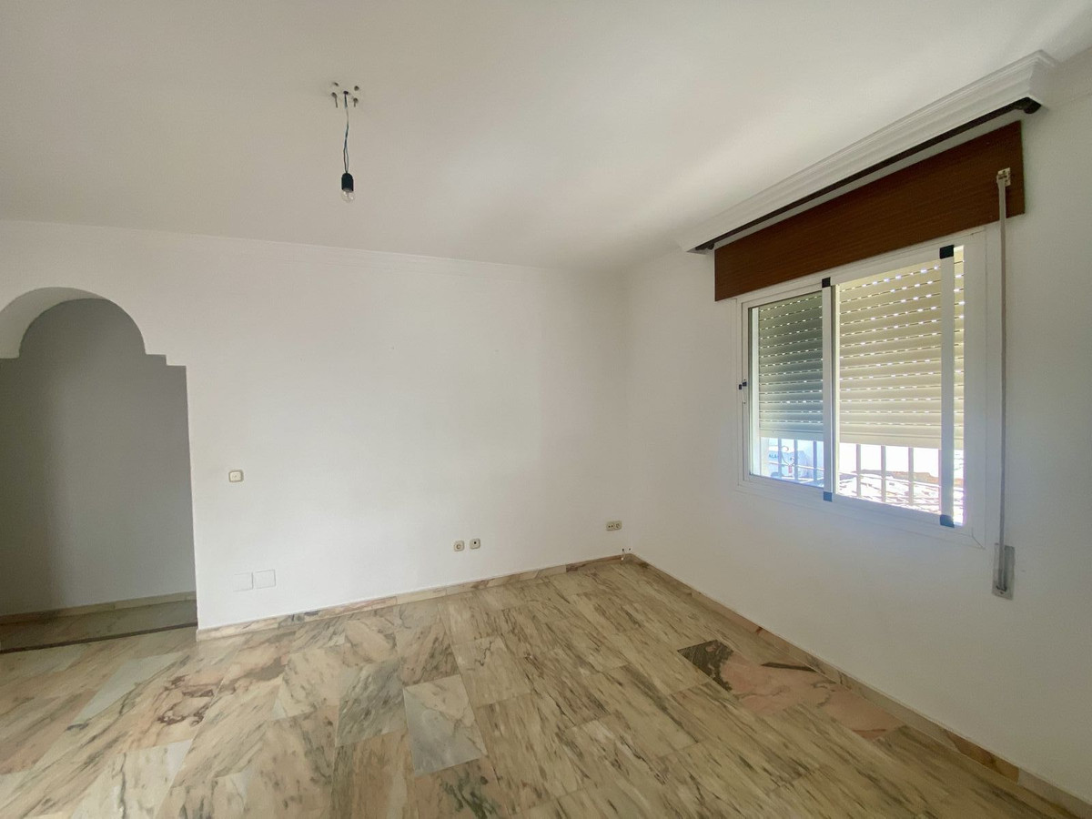 6 Bed Townhouse for sale in Málaga Costa Del Sol, Málaga, Spain