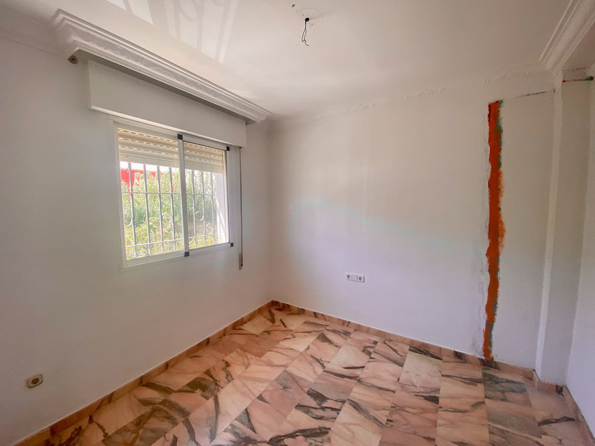 6 Bed Townhouse for sale in Málaga Costa Del Sol, Málaga, Spain
