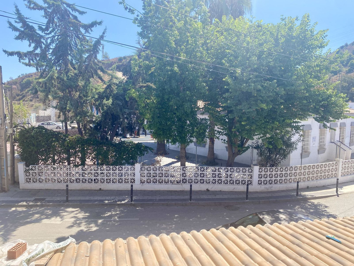 6 Bed Townhouse for sale in Málaga Costa Del Sol, Málaga, Spain