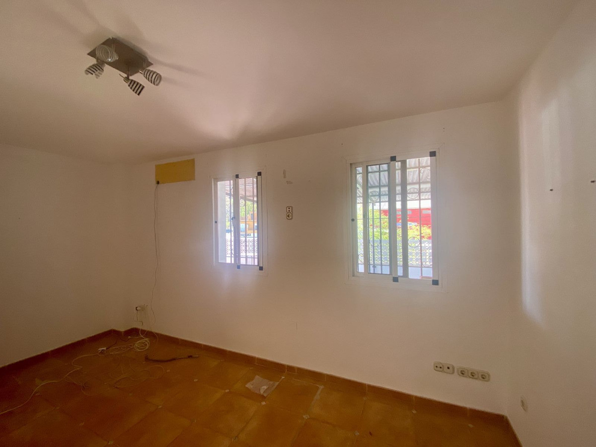 6 Bed Townhouse for sale in Málaga Costa Del Sol, Málaga, Spain