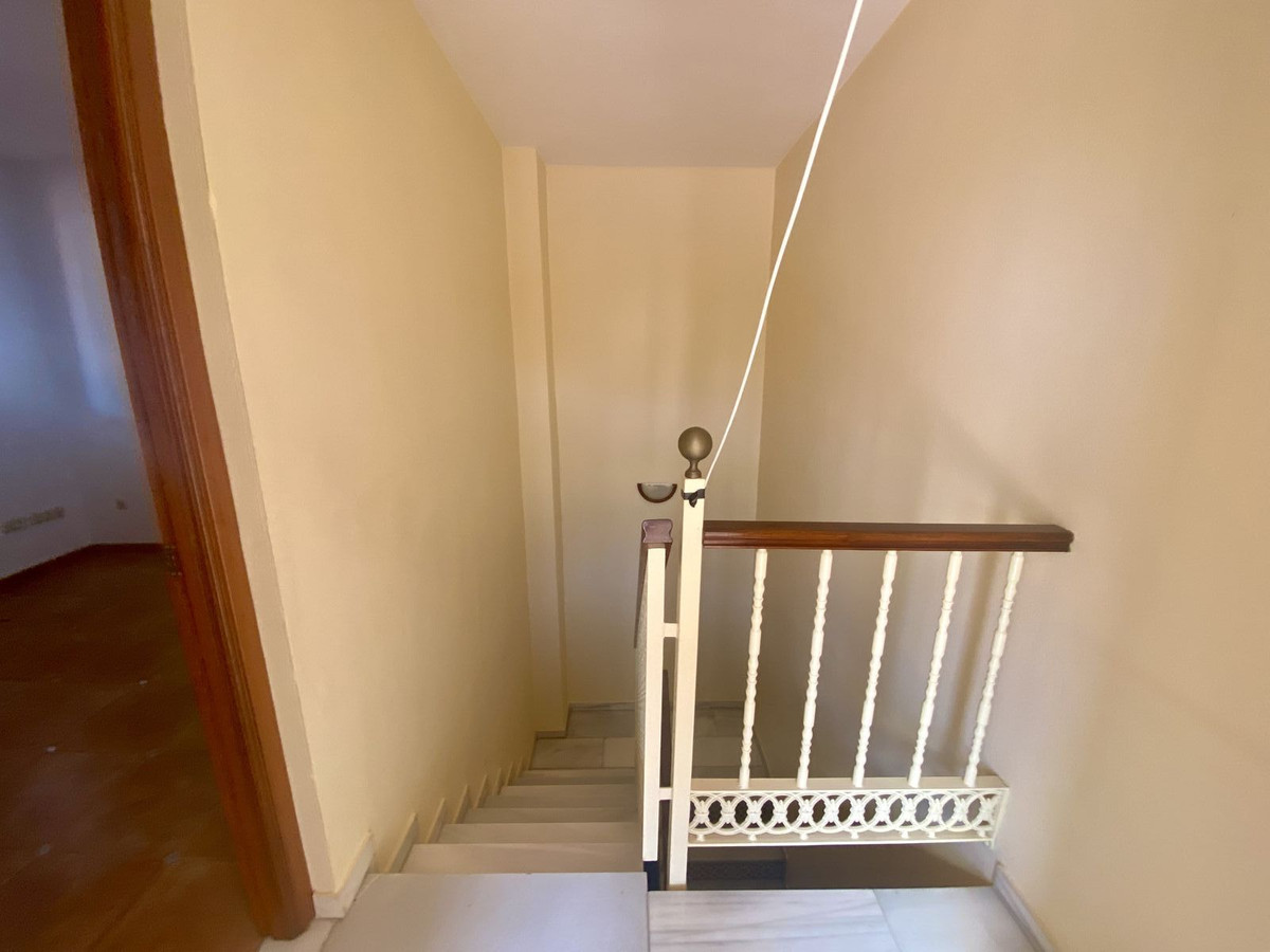 6 Bed Townhouse for sale in Málaga Costa Del Sol, Málaga, Spain