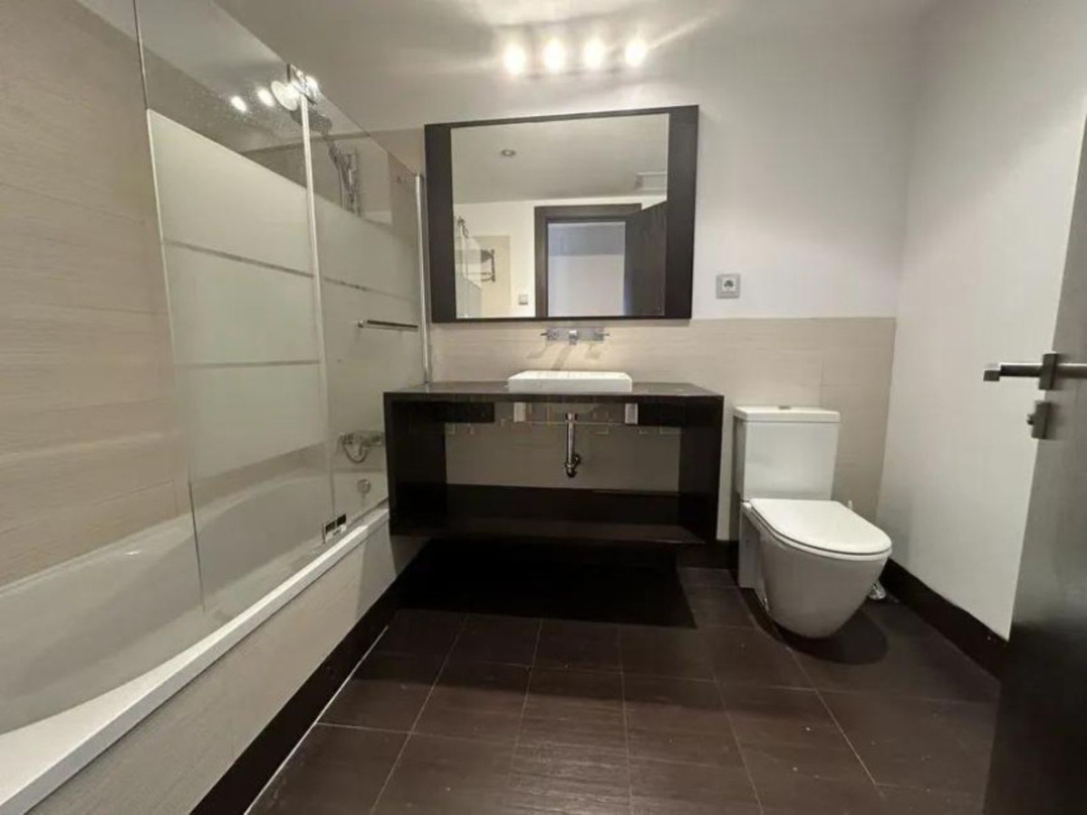 Se vende Apartamento Planta Baja de 2 dormitorios en Costa Del Sol, Málaga, España
