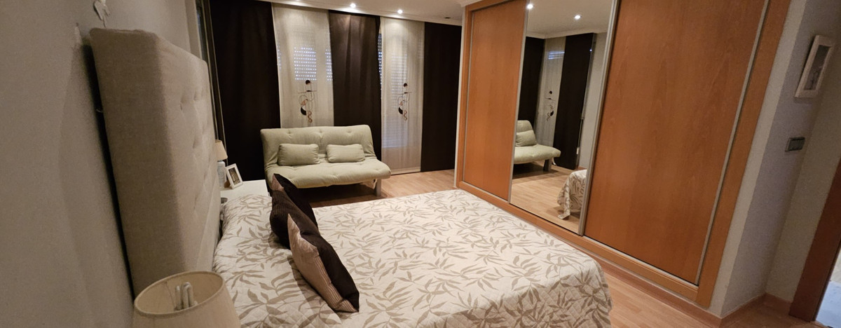 Se vende Apartamento Planta Baja de 4 dormitorios en Costa Blanca, Alicante, España