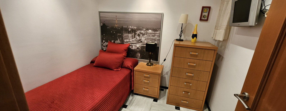Se vende Apartamento Planta Baja de 4 dormitorios en Costa Blanca, Alicante, España