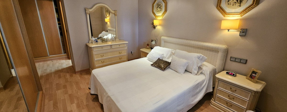 Se vende Apartamento Planta Baja de 4 dormitorios en Costa Blanca, Alicante, España