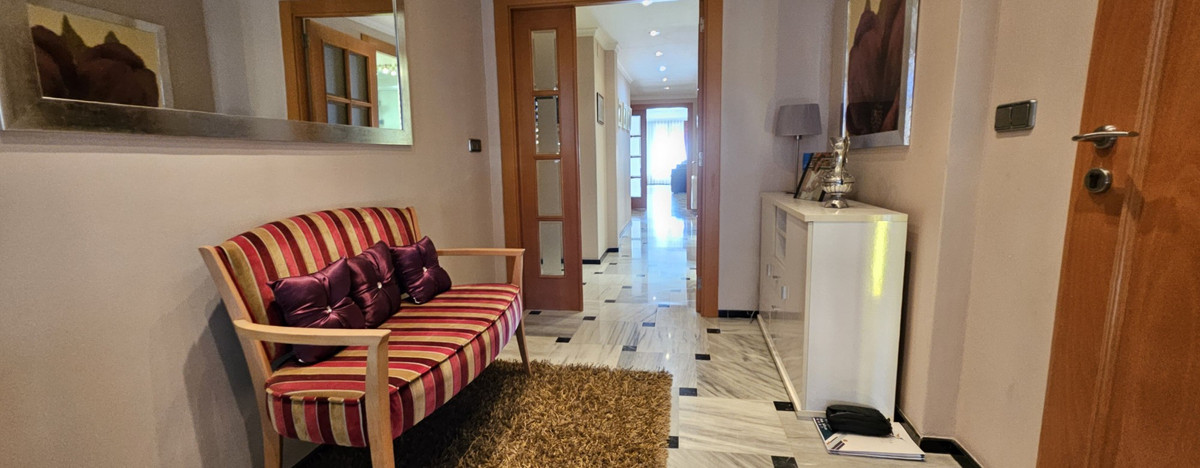Se vende Apartamento Planta Baja de 4 dormitorios en Costa Blanca, Alicante, España