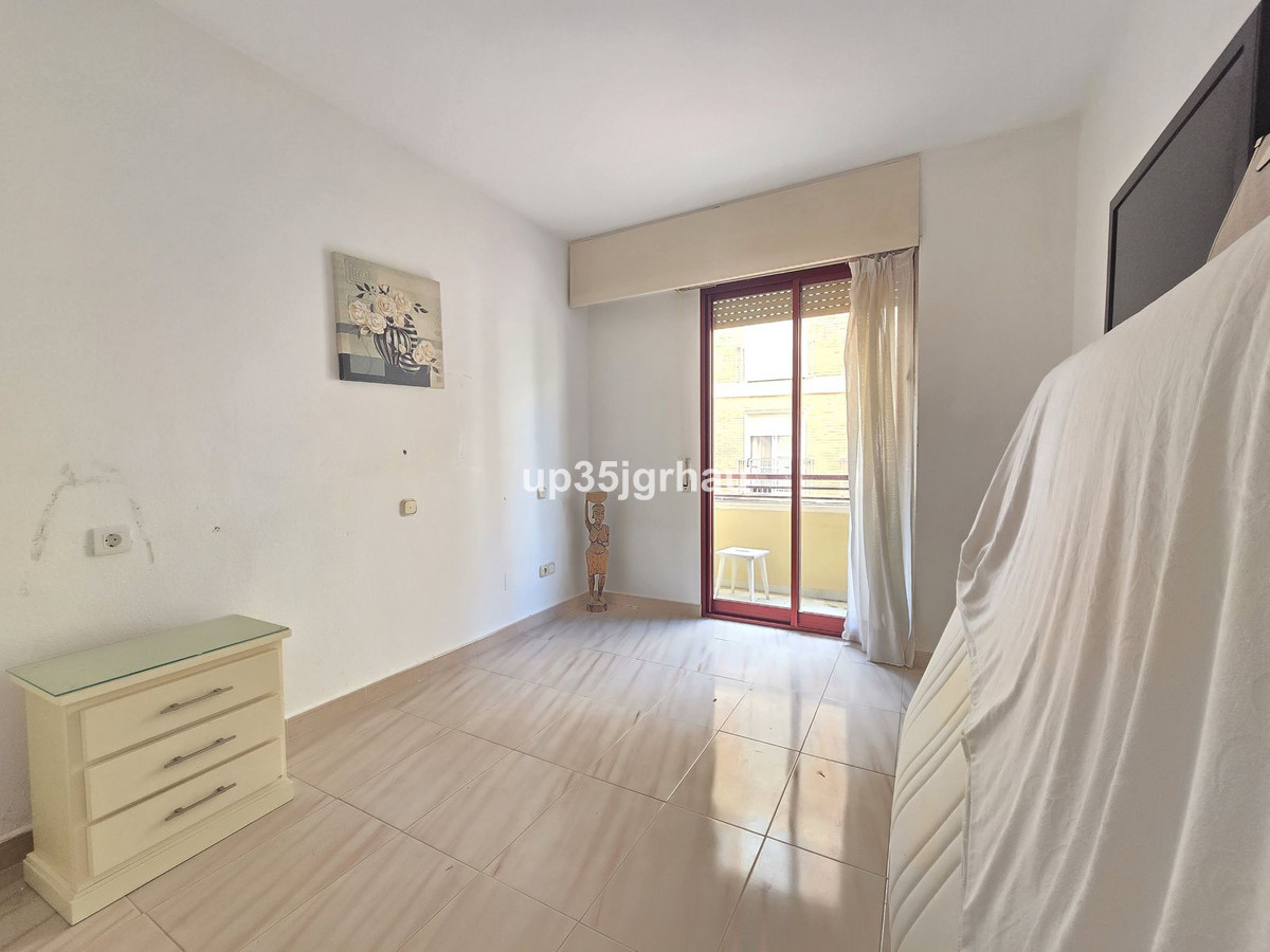 2 Bed Apartment for sale in Estepona Costa Del Sol, Málaga, Spain