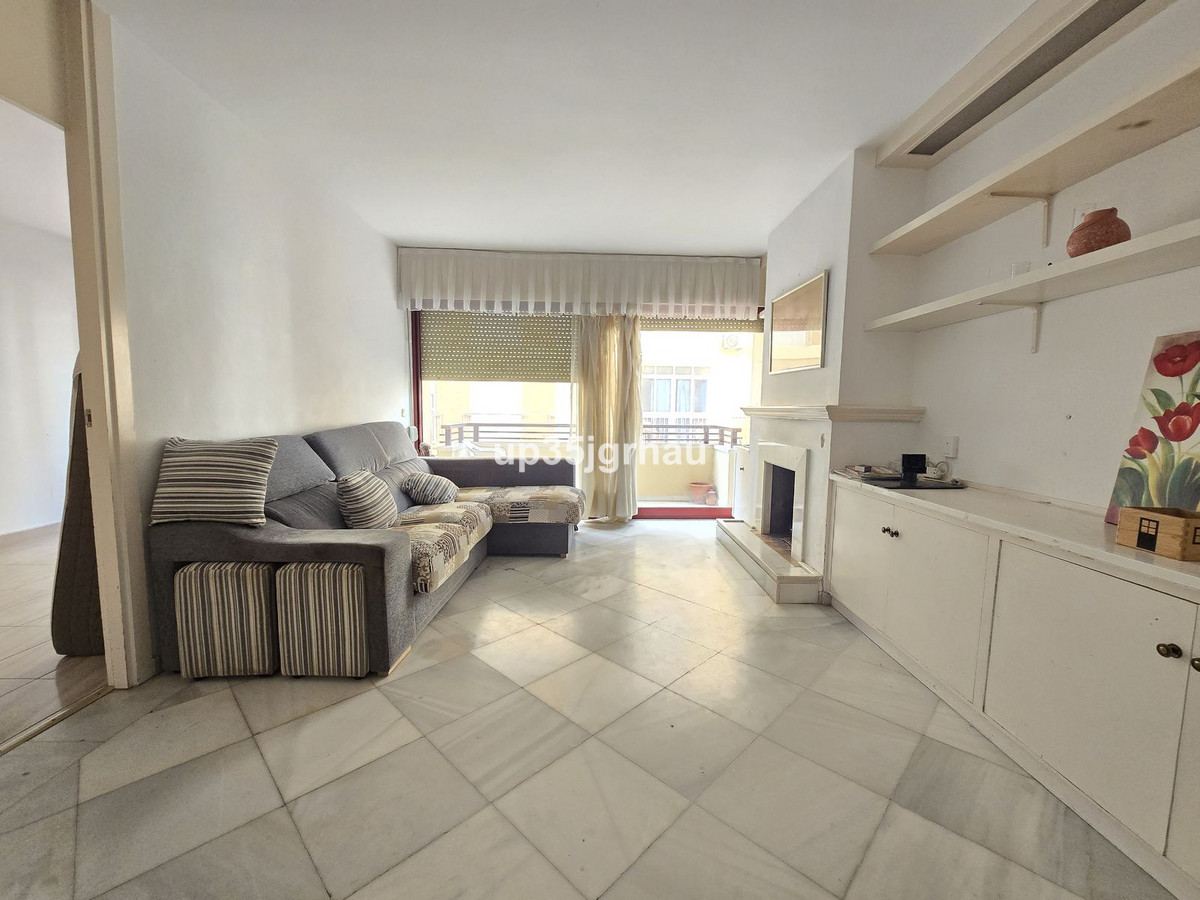 2 Bed Apartment for sale in Estepona Costa Del Sol, Málaga, Spain