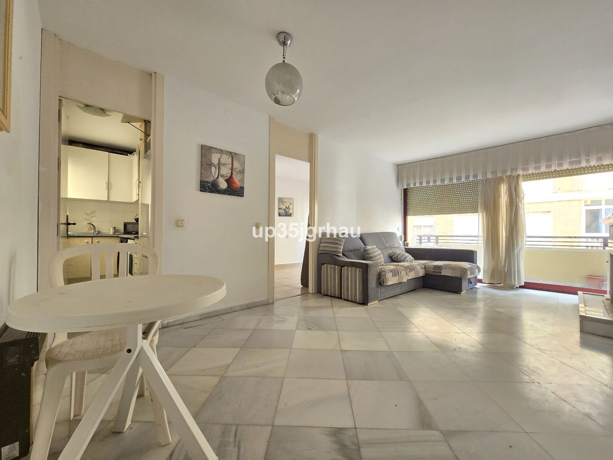 2 Bed Apartment for sale in Estepona Costa Del Sol, Málaga, Spain