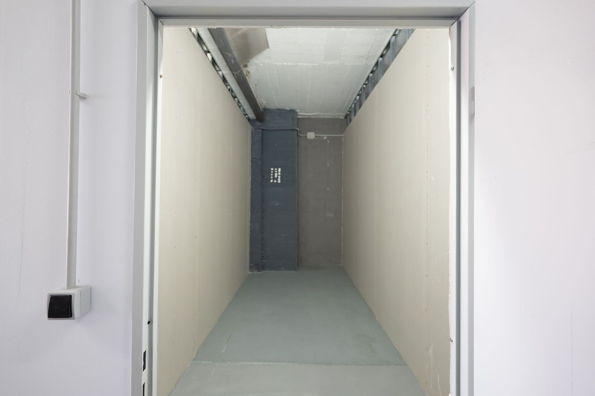 Commercial unit for sale in Marbella Costa Del Sol, Málaga, Spain