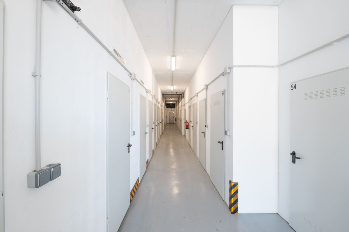 Commercial unit for sale in Marbella Costa Del Sol, Málaga, Spain