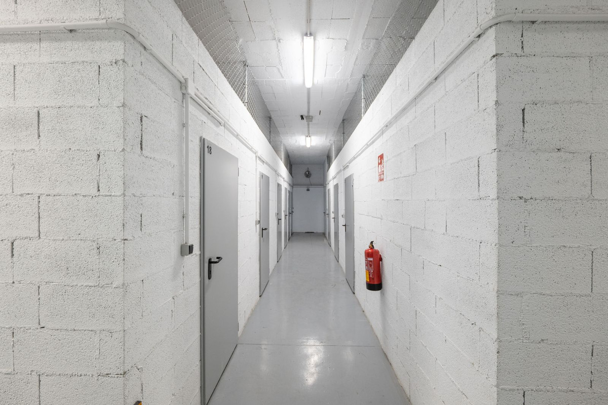 Commercial unit for sale in Marbella Costa Del Sol, Málaga, Spain