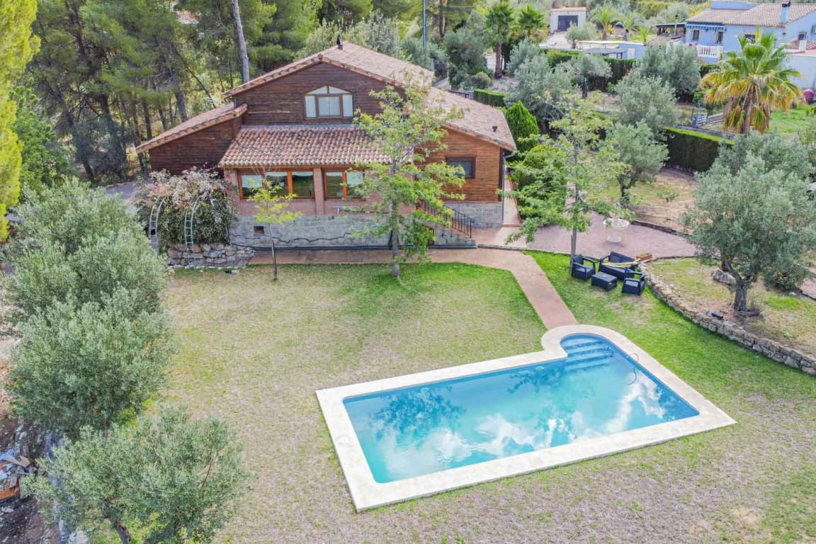 4 Bed Commercial unit for sale in Orba Costa Blanca, Alicante, Spain