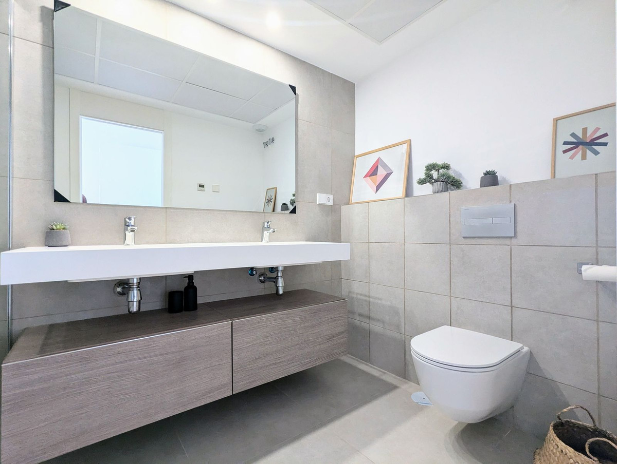 3 Bed Apartment for sale in Villajoyosa Costa Blanca, Alicante, Spain