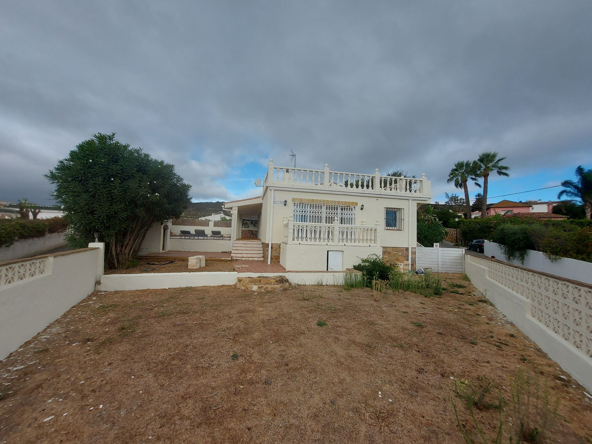 4 Bed Townhouse for sale in Manilva Costa Del Sol, Málaga, Spain